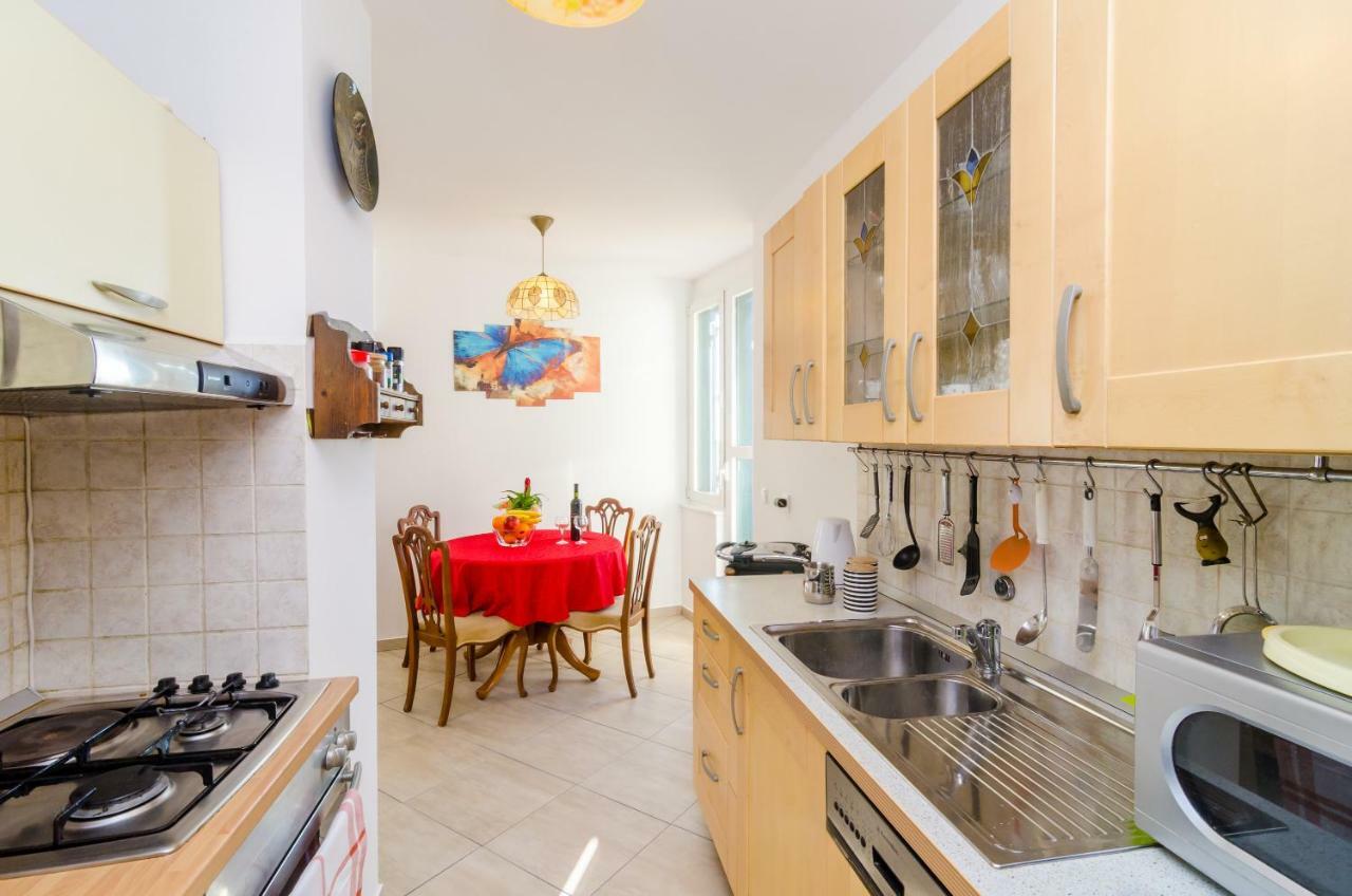 Sun City Apartment Dubrovnik Buitenkant foto